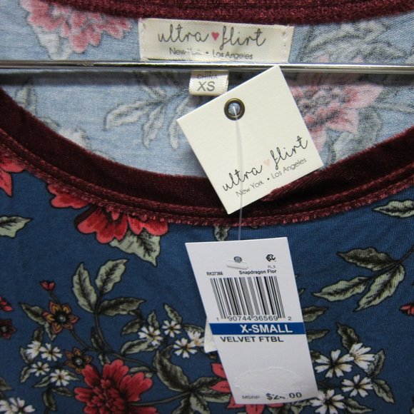 NWT Ultra Flirt SS Print/Velvet Trim Women's Top - Picture 4 of 6